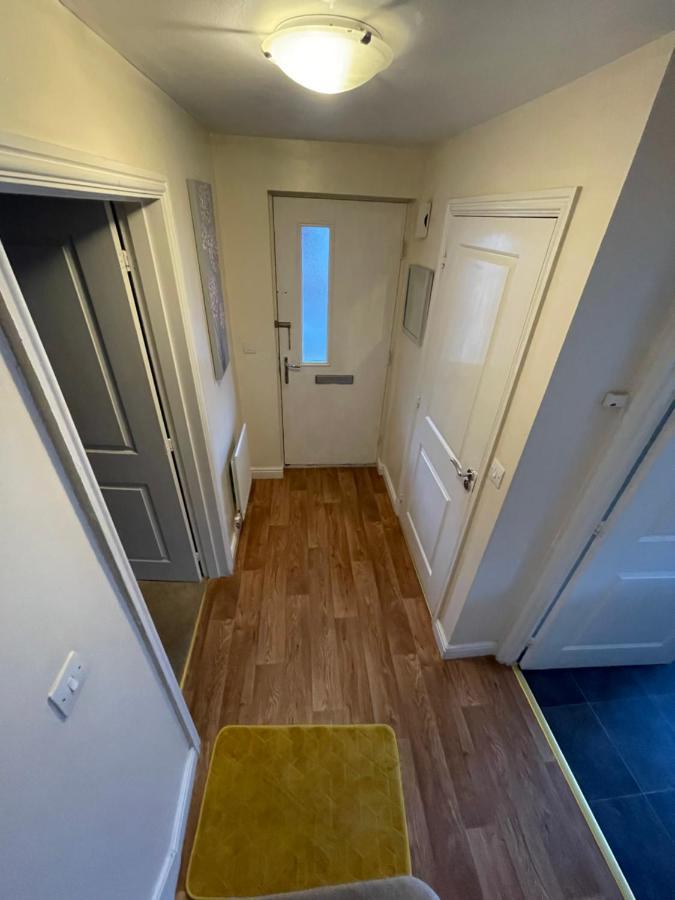 Holiday Home In Cardiff. Sleeps 6 ภายนอก รูปภาพ